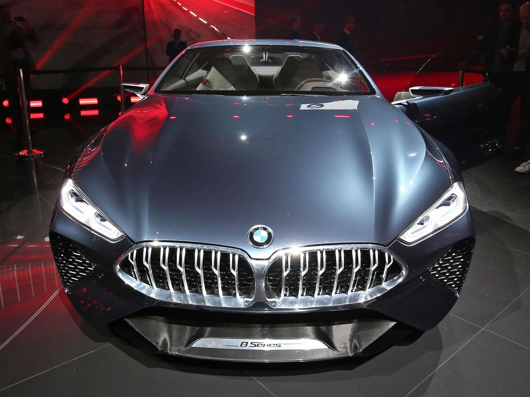 BMW 8 Concept