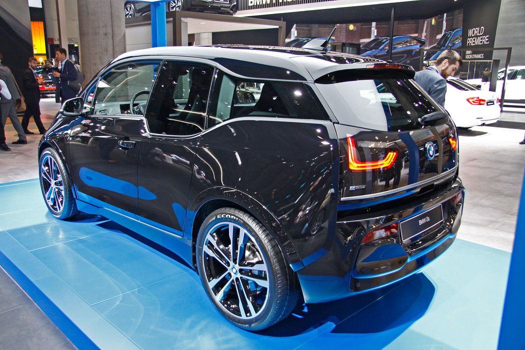 BMW i3s