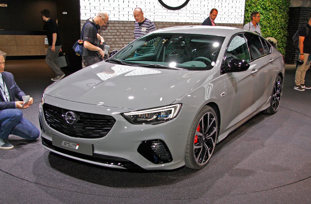 Opel Insignia GSi