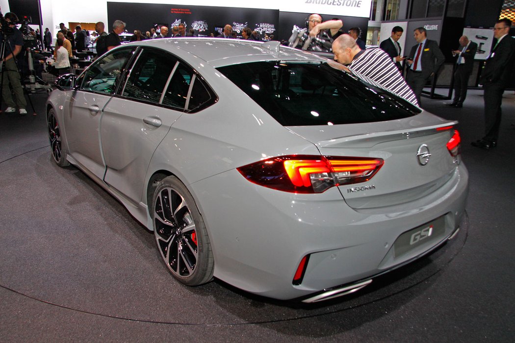 Opel Insignia GSi