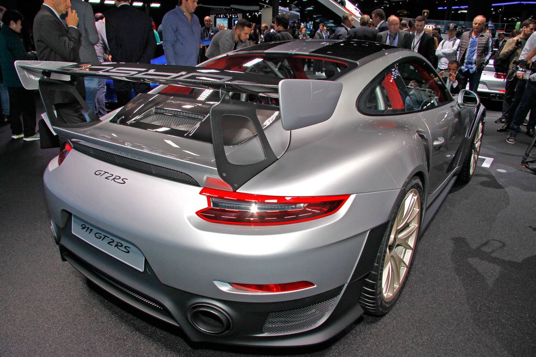 Porsche 911 GT2 RS