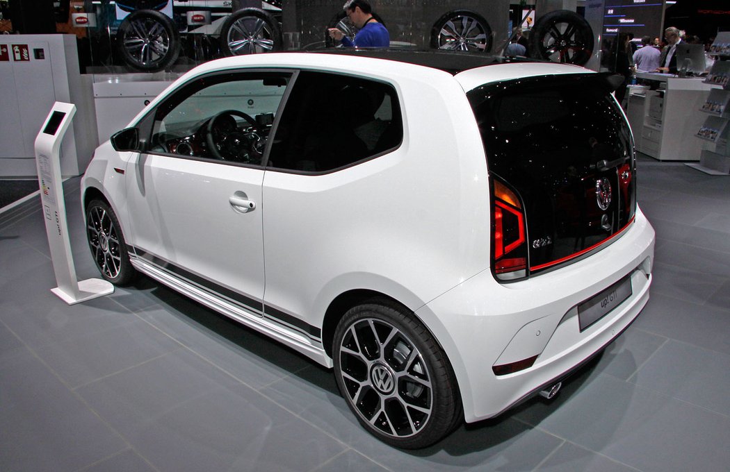 VW up! GTI