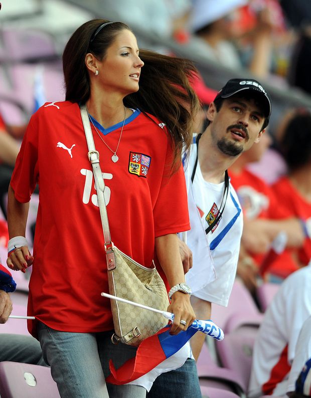 Tereza Franková, přítelkyně českého útočníka Milana Baroše. Tereza Franková, přítelkyně českého útočníka Milana Baroše.