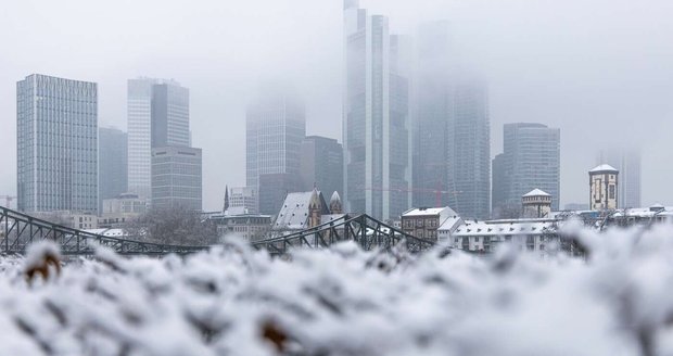 Jev El Niño předvádí sílu a v Atlantiku vytváří neobvyklý štít. Podle odborníků tento výkyv zásadně ovlivní počasí v Evropě i Česku až do zimy. Ilustrační foto. Jev El Niño předvádí sílu a v Atlantiku vytváří neobvyklý štít. Podle odborníků tento výkyv zásadně ovlivní počasí v Evropě i Česku až do zimy. Ilustrační foto.