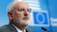 Jednání o novém předsedovi Evropské komise se protahují: kandidaturu Franse Timmermanse odmítají země V4