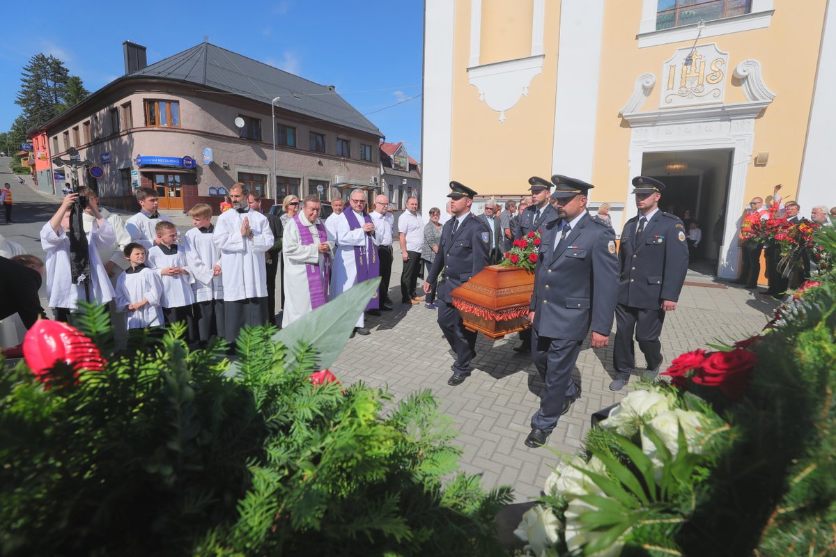 Pohřeb strůjce „slušovického zázraku“ Františka Čuby (3. 7. 2019)