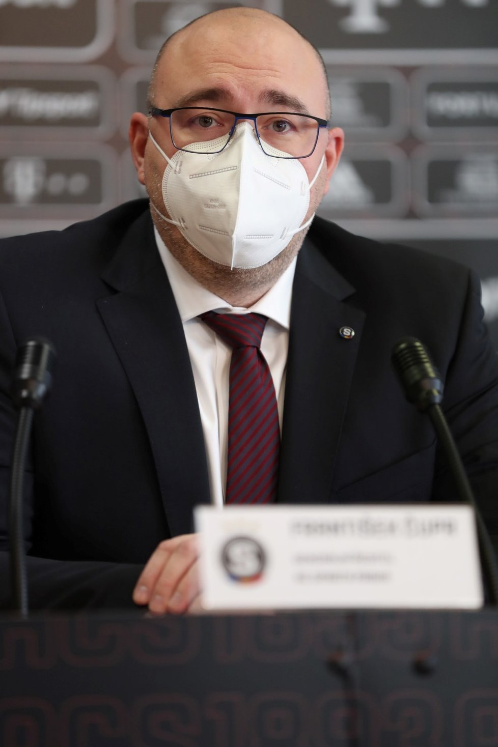 Generální ředitel AC Sparta Praha František Čupr na tiskové konferenci k otevření nového očkovacího centra. (6. ledna 2022)