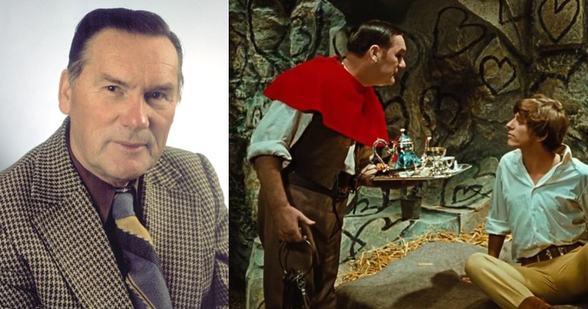 Crazy Sad Lady: Kat Dibarbora – La mujer lo estaba besando Crazy Sad Lady: Kat Dibarbora – La mujer lo estaba besando