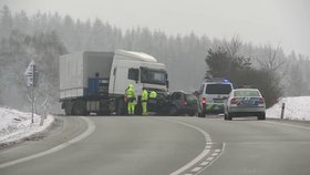 František zemřel ve svém autě pod koly kamionu.