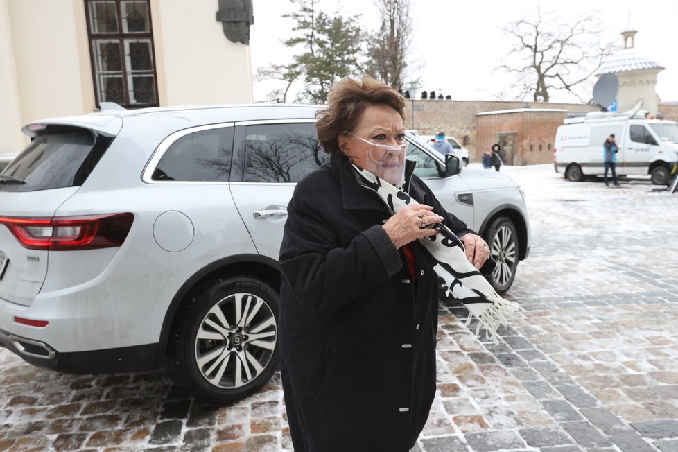 Jiřina Bohdalová na pohřbu Františka Filipa