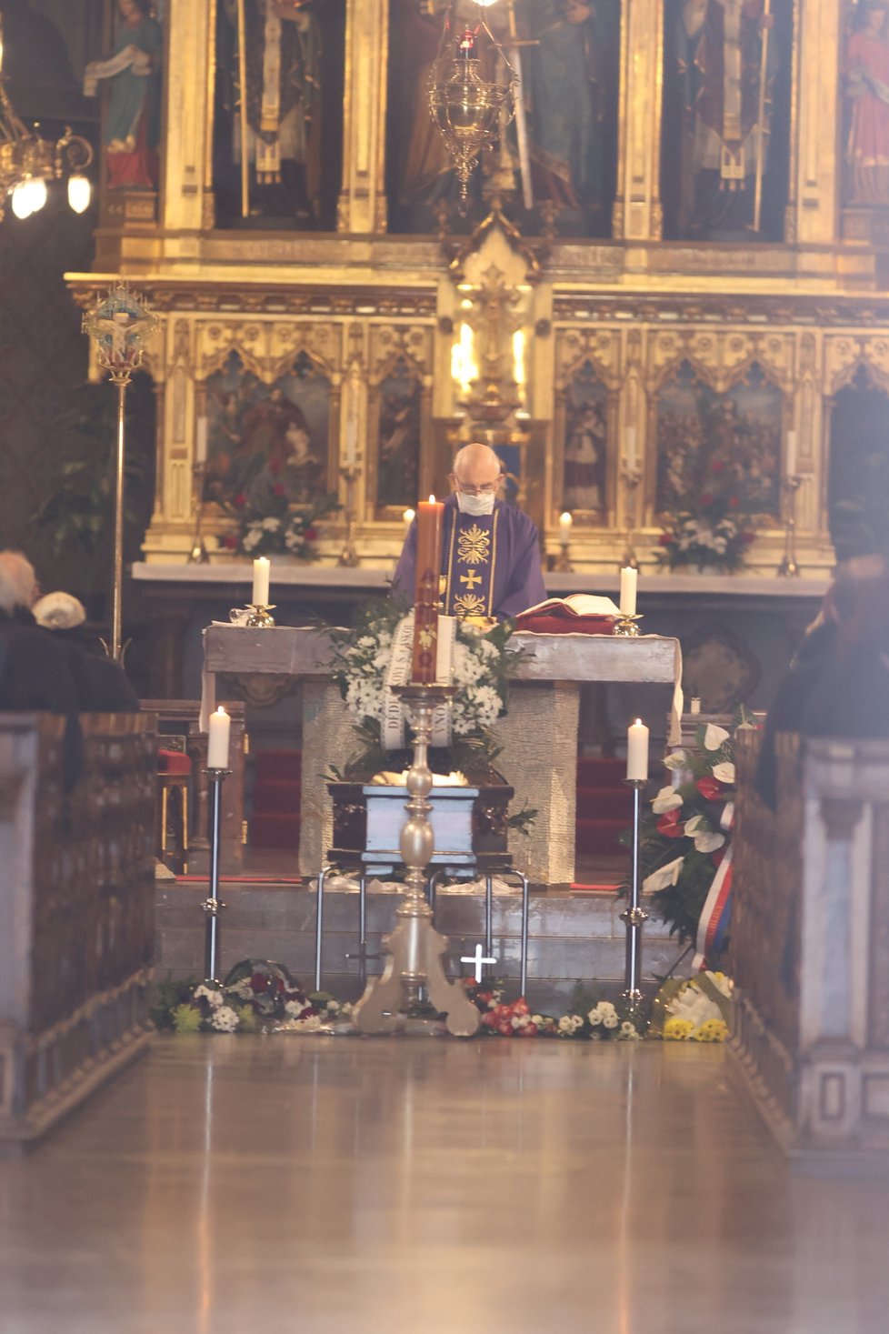 Poslední rozloučení s režisérem Františkem Filipem na Vyšehradě