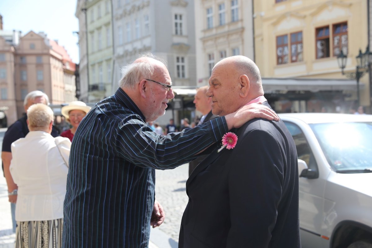 Zlatá svatba Františka Nedvěda: Usmíření bratrů