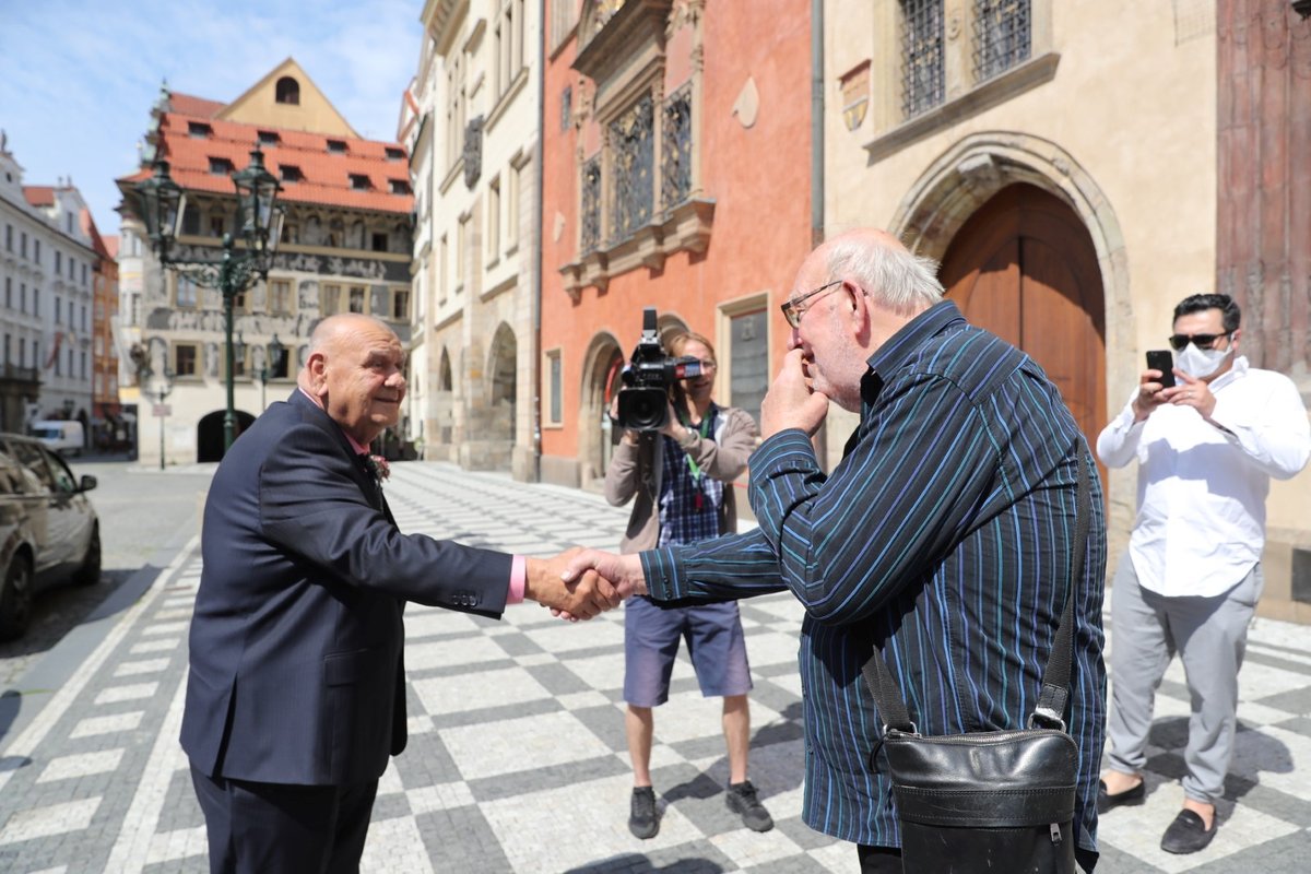 Zlatá svatba Františka Nedvěda: Usmíření bratrů