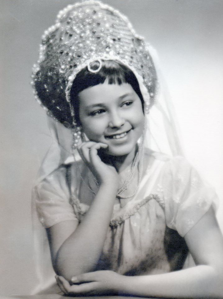 1964 - Františka Čížková si jako malá ráda hrála na princezny.