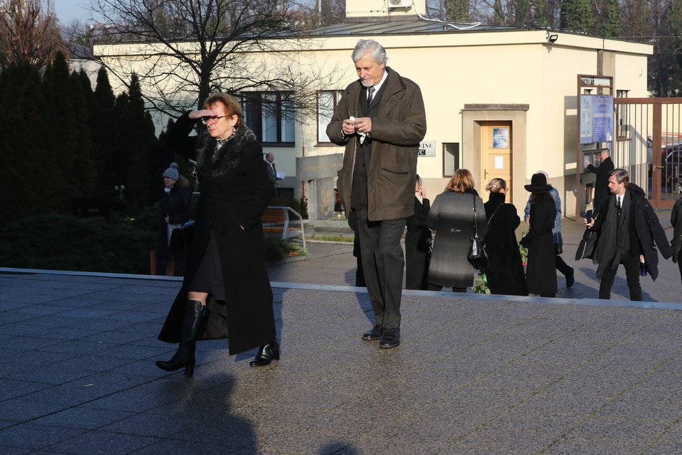 Pohřeb módní guru Blesku Františky Čížkové (†67) v pražských Strašnicích