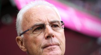 Namočený Císař? FIFA vyšetřuje kvůli korupci i Beckenbauera