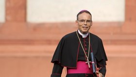 Biskup Franz-Peter Tebartz-van Elst má pořádný průšvih. Podle všeho zaplatil předraženou přestavbu za peníze pro chudé.