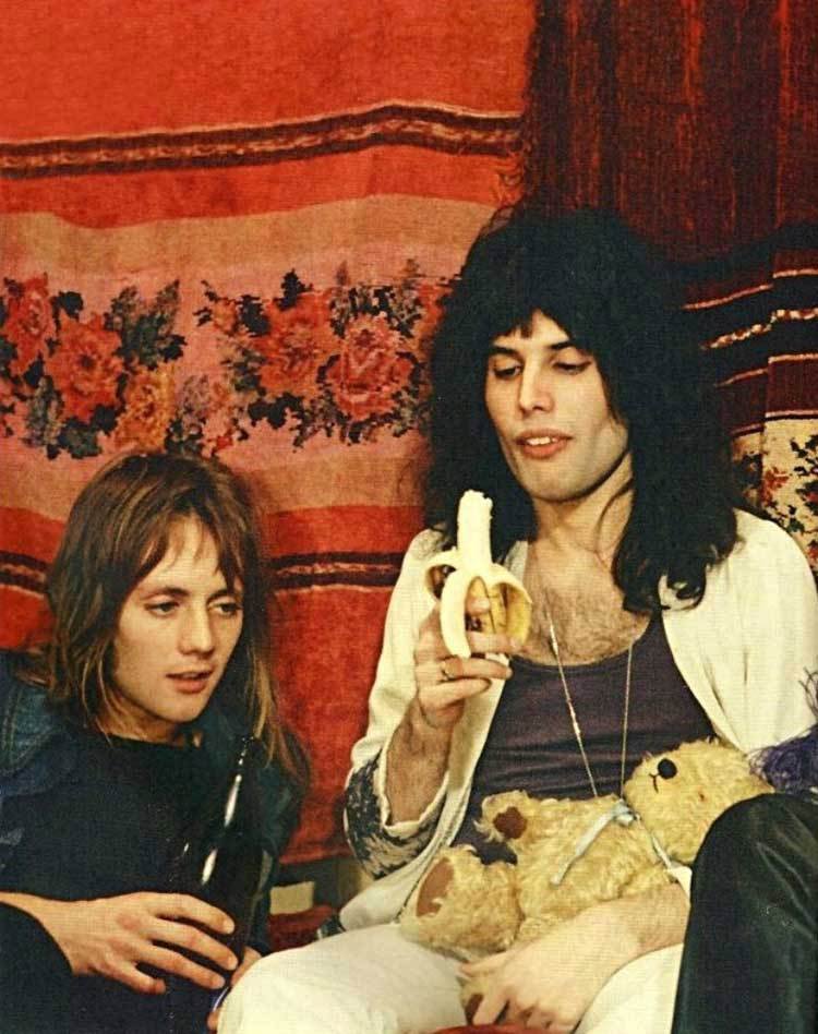 Neznámé fotky ze života Freddieho Mercuryho: Freddie s Rogerem Taylorem
