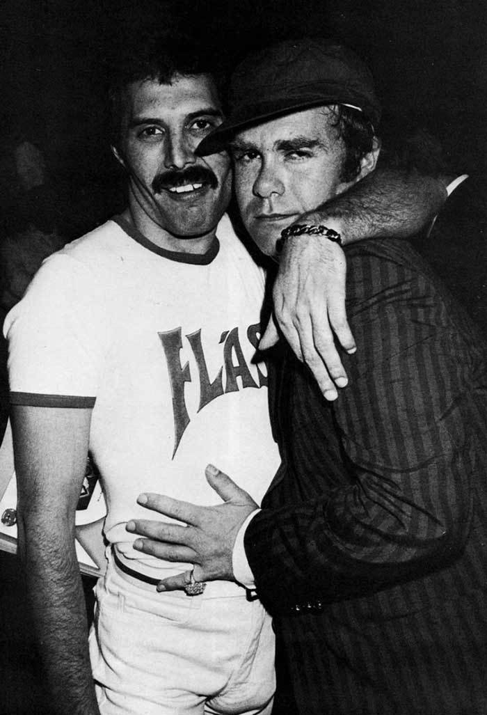 Neznámé fotky ze života Freddieho Mercuryho: S Eltonem Johnem
