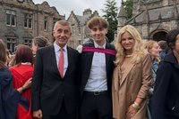 Babišovi jsou pyšní na syna Frederika: Titul za 3,4 milionu?! Na škole, kam chodil i princ William!