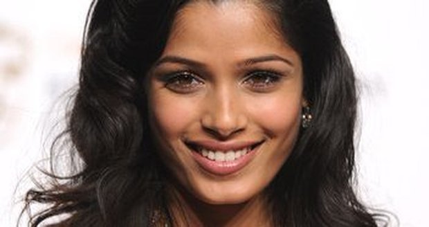 Freida Pinto si zahrála v novém filmu Palestinku
