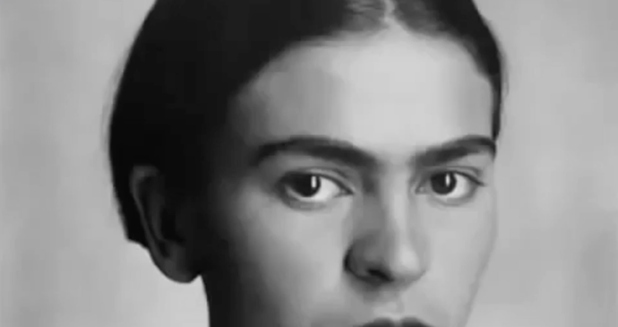 Frida Kahlo byla velmi krásná žena.