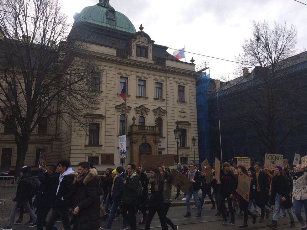 Akce Fridays for Future, při níž studenti stávkují za zlepšení klimatu, 15. 3. 2019