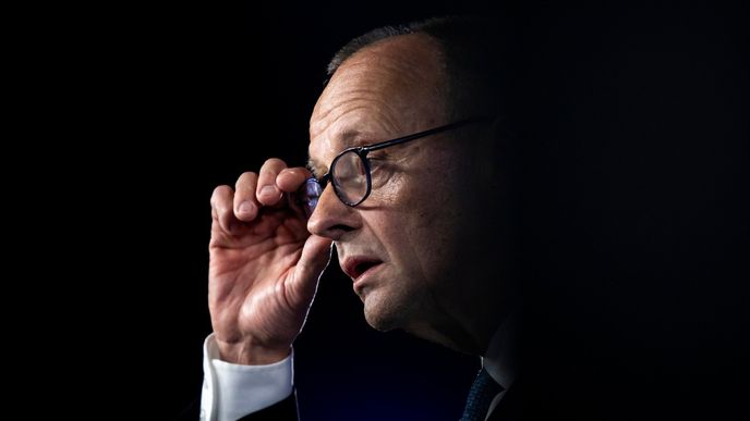 Výroky německého kancléře poslaly cenu emisních povolenek prudce dolů. Výroky německého kancléře poslaly cenu emisních povolenek prudce dolů.