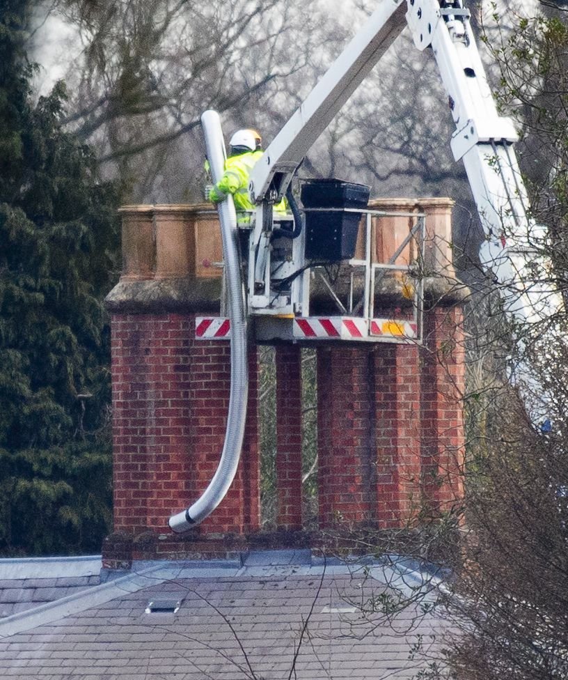 Sídlo Harryho a Meghan ve Frogmore Cottage, kde probíhá nákladná rekonstrukce.