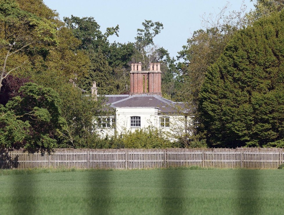 Bývalé sídlo Harryho a Meghan Frogmore Cottage.