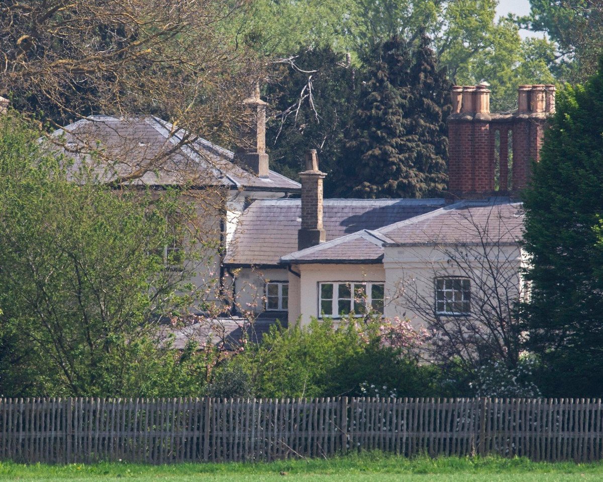 Sídlo Harryho a Meghan Frogmore Cottage.