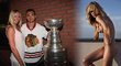 Frolík odhalil přítelkyni Kobzanovou v den, kdy vyhrál s Chicagem Stanley Cup