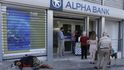 Fronta před bankami v Řecku