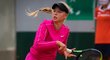 Bouzková v Mexiku postoupila, 14letá Češka při premiéře na WTA padla