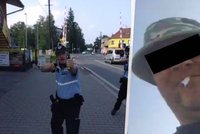 Očima šílence: Agresor pobíhal s mačetou po Frýdlantu nad Ostravicí! Po zásahu policie zemřel