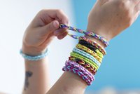 Pozor na gumičky loom bands, některé obsahují karcinogenní ftaláty