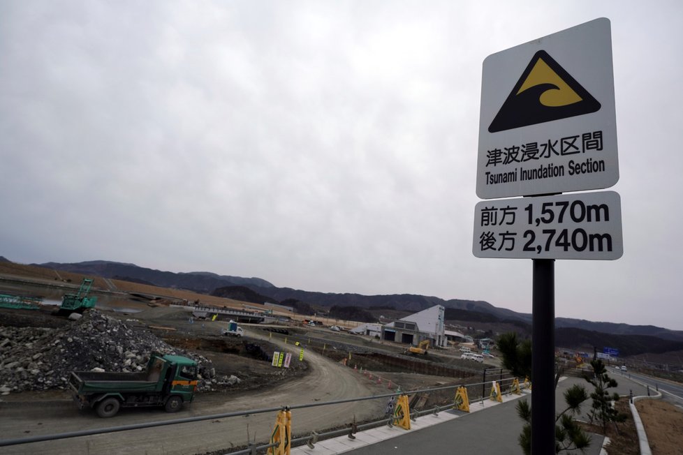 Následky zemětřesení, tsunami a následné jaderné havárie v japonské Fukušimě (15. 3. 2011)