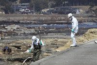 Nedaleko Fukušimy udeřilo silné zemětřesení, hrozí i sesuv půdy. Elektrárny zatím drží