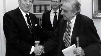 Edward Teller, otec vodíkové pumy, chtěl pomocí bomb budovat přístavy na Aljašce nebo průplav skrz USA