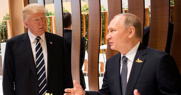 Putin zuří kvůli sankcím. Vypoví 755 amerických diplomatů