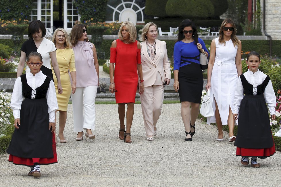 Summit G7: První dámy.