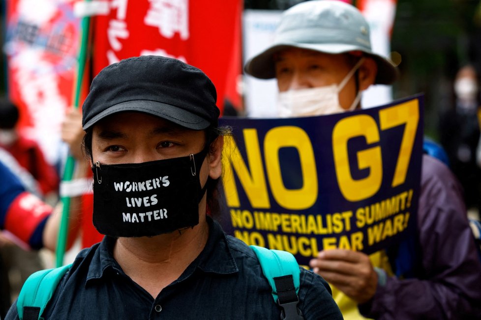 Summit G7: Protesty v Hirošimě. (19. 5. 2023)
