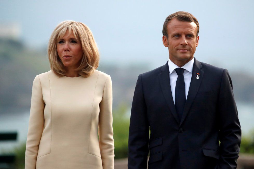 Francouzský prezident Emmanuel Macron s manželkou Brigitte na summitu G7 (24.8.2019)