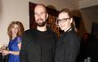 2017 - Hůl neodložil ani na premiéře muzikálu Čas růží. Doprovod mu dělala přítelkyně Linda. 2017 - Hůl neodložil ani na premiéře muzikálu Čas růží. Doprovod mu dělala přítelkyně Linda.