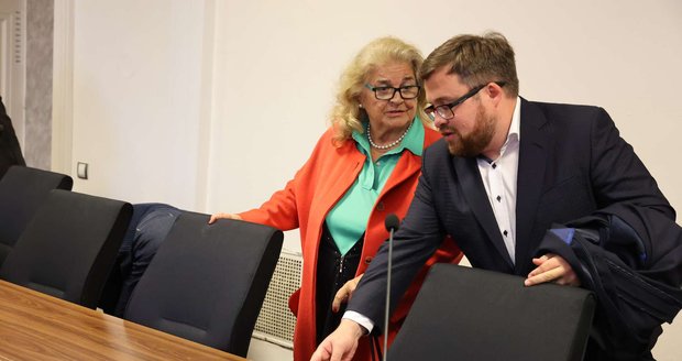 Operní diva Gabriela Beňačková (79) u soudu: Podvod za 70 milionů?! Přišla vysmátá, odešla rozzuřená