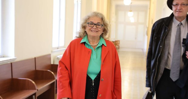 Operní diva Gabriela Beňačková (79) u soudu: Podvod za 70 milionů?! Přišla vysmátá, odešla rozzuřená