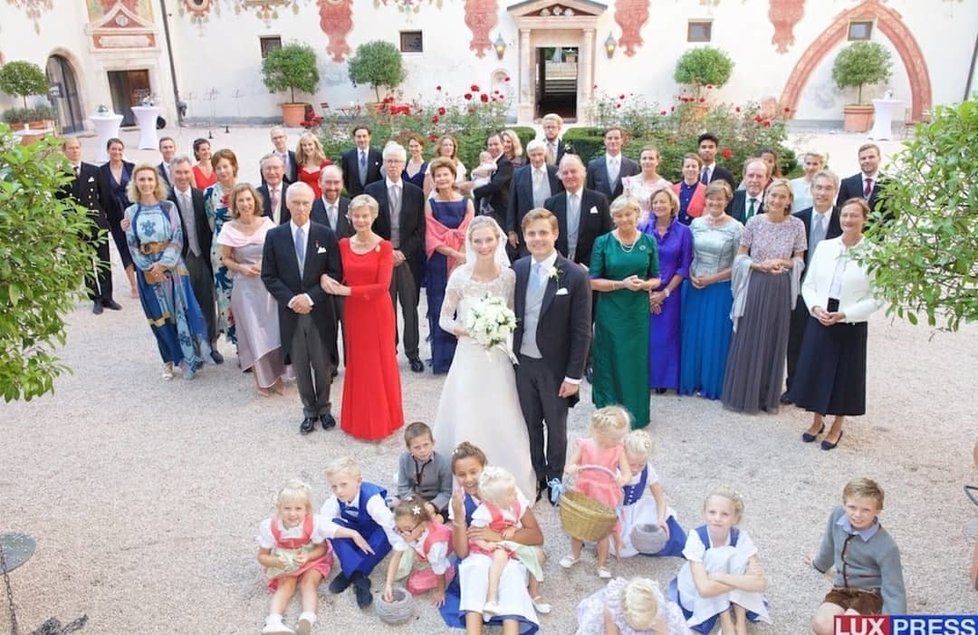 Svatba pravnučky posledního českého krále Karla I. Gabriely Rakouské byla skutečně pohádková!