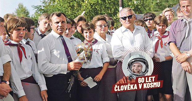 Gagarin mezi pionýry v Praze či Varech: Vítali jste slavného kosmonauta i vy? Ozvěte se!