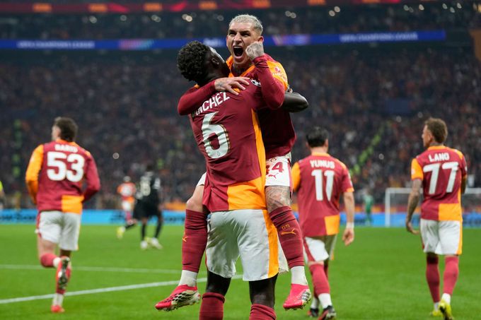 LM ONLINE: Galatasaray zničil Juventus 5:2! Real se vrací na hřiště Benfiky, Monako - PSG LM ONLINE: Galatasaray zničil Juventus 5:2! Real se vrací na hřiště Benfiky, Monako - PSG