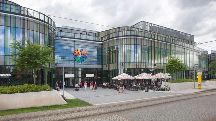 Obchodní centrum Galerie Šantovka v Olomouci je na prodej.